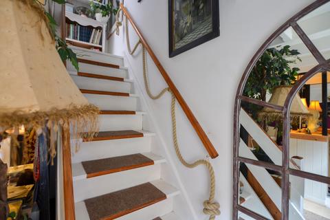 2 bedroom cottage for sale, Church Lane, Lostwithiel, Cornwall, PL22