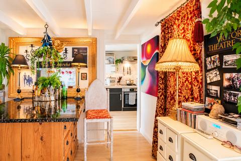 2 bedroom cottage for sale, Church Lane, Lostwithiel, Cornwall, PL22