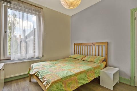 2 bedroom apartment for sale, Tynemouth Road, London, N15