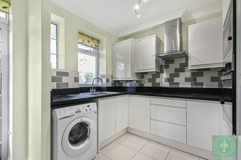 2 bedroom flat to rent, Green Lanes, Winchmore Hill N21