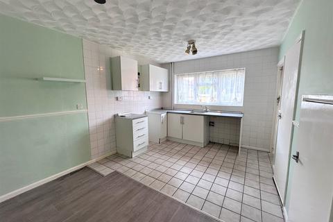 423 Ball Road, Llanrumney, Cardiff, CF3 5NT