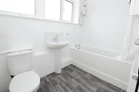 3 bedroom terraced house to rent, Trindehay, Basildon, SS15