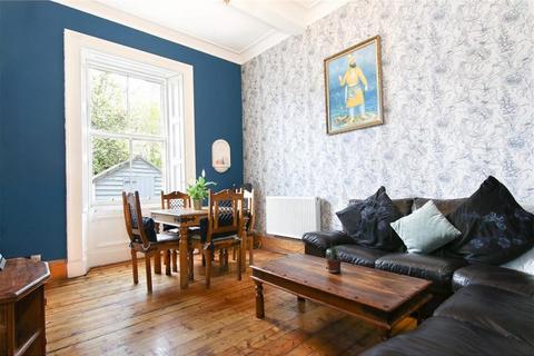 14 Summerside Street, Edinburgh, EH6 4NU
