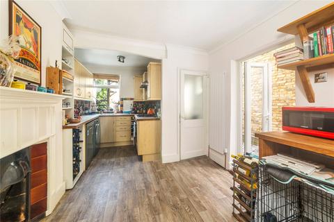 14 Cromford Road, London, SW18 1NX