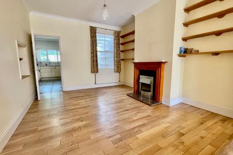 51 Egbert Road, Hyde, Winchester, SO23 7EB