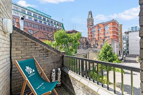 17 Bowmans Mews, London, E1 8RY
