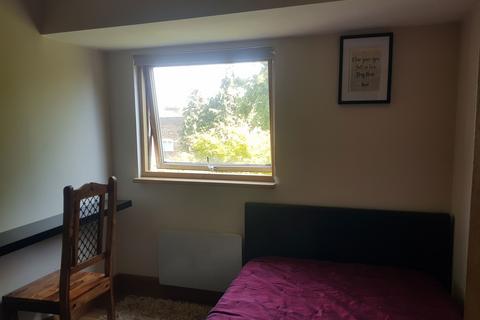 2 bedroom flat for sale - Dedworth Road, Berkshire, Windsor, Berkshire, SL4 4LW