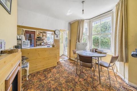 14 Ursula Street, London, SW11 3DW