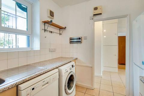 Flat 4, Greenham House Templecombe Road, London, E9 7LU