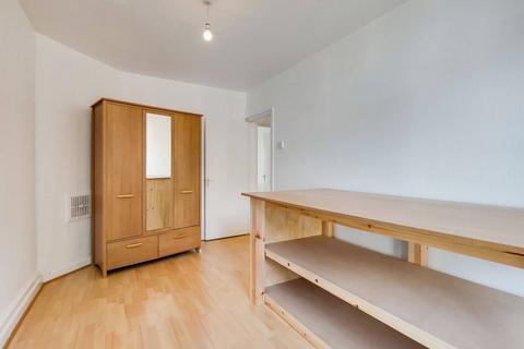 Flat 4, Greenham House Templecombe Road, London, E9 7LU