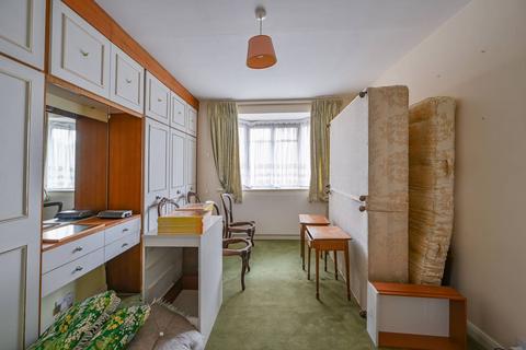 85 The Chase, Eastcote, Pinner, HA5 1SH