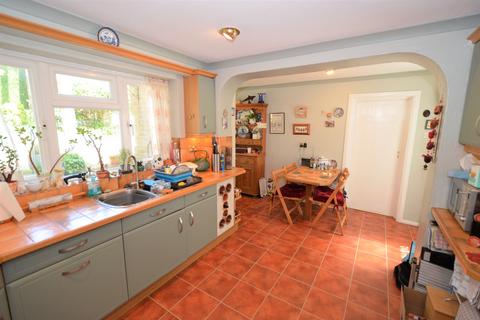 34a Clearsprings, Lightwater, GU18 5YL