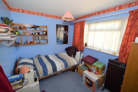 34a Clearsprings, Lightwater, GU18 5YL