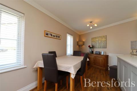 12 Bryant Link, Springfield, Chelmsford, CM2 6GZ