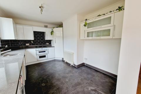 11 Oakley Drive, Romford, RM3 9XS