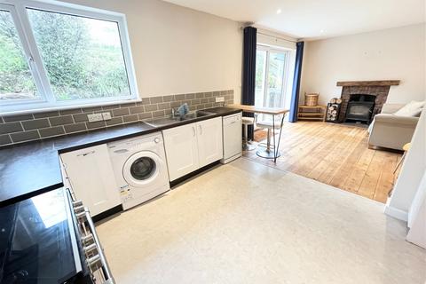 75 Blatchcombe Road, Paignton, TQ3 2JR