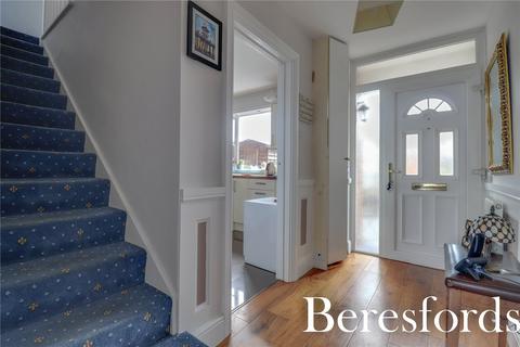 2 bedroom maisonette for sale, Hutton Road, Shenfield, CM15