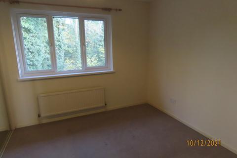 2 bedroom flat to rent, Speedwell Close, Whiddon Valley, Barnstaple, EX32