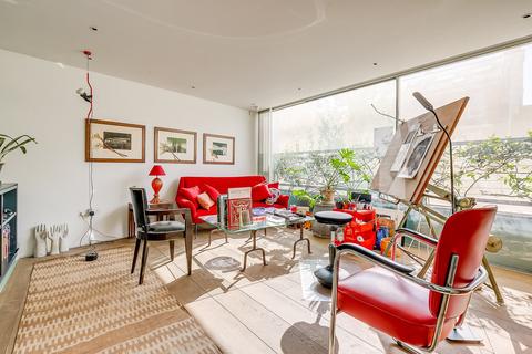44 Willoughby Road, London, NW3 1RU
