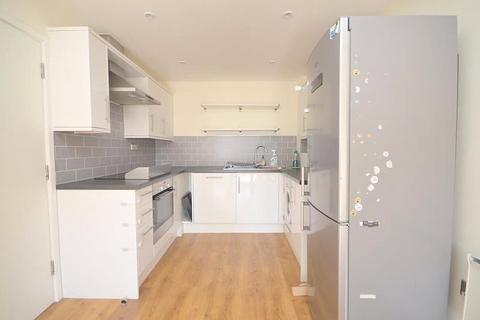 2 bedroom property to rent, Market Place, Romford, RM1