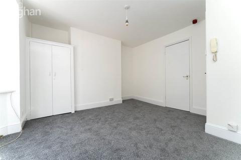 Studio to rent, Margaret Street, Brighton, East Sussex, BN2