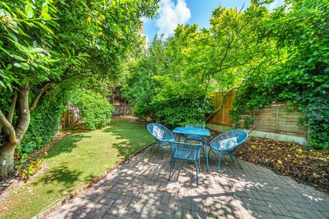 71 Griffiths Road, London, SW19 1ST