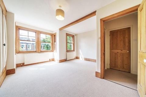 71 Griffiths Road, London, SW19 1ST