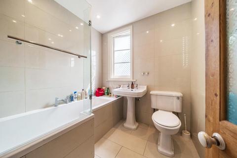 71 Griffiths Road, London, SW19 1ST