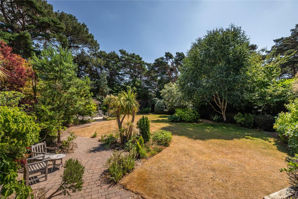 Bingham Avenue, Poole, Dorset, BH14 5 bed detached house £2,500,000