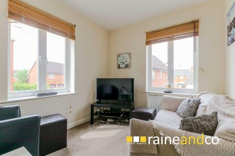 3 bedroom apartment for sale, Mosquito Way, Hatfield