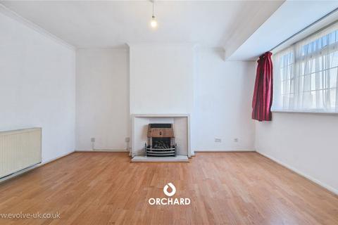 16 Willow Tree Close, Uxbridge, UB10 8RD