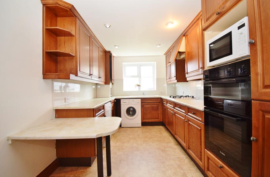 Copperfield Court, Copperfield Way... 2 bed apartment £425,000