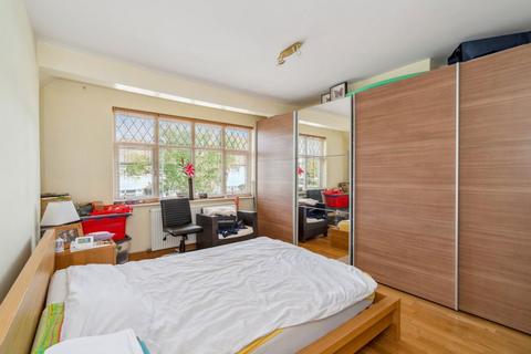 5 bedroom semi-detached house for sale, Vicarage Way, Harrow