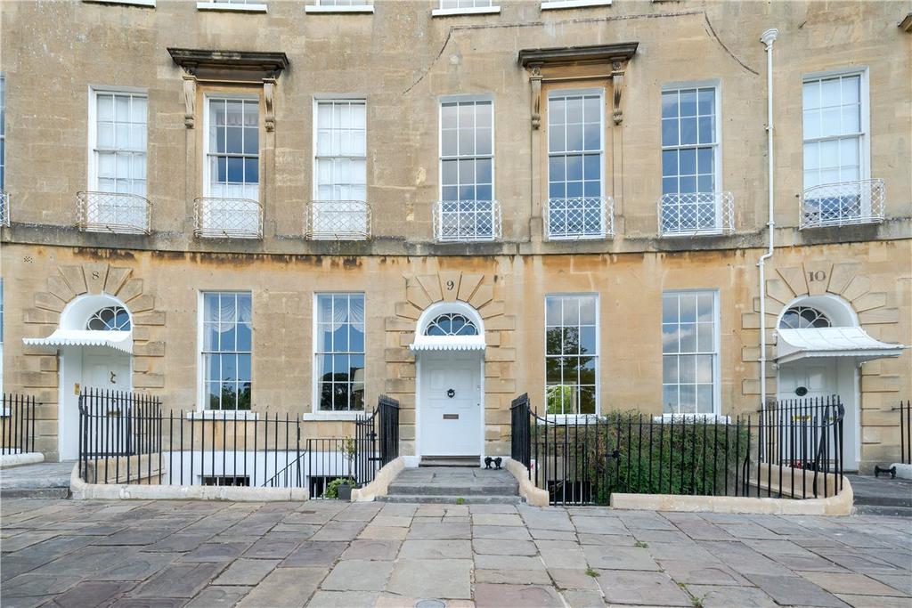 Cavendish Crescent, Bath, Somerset, BA1 5 bed terraced house £10,000