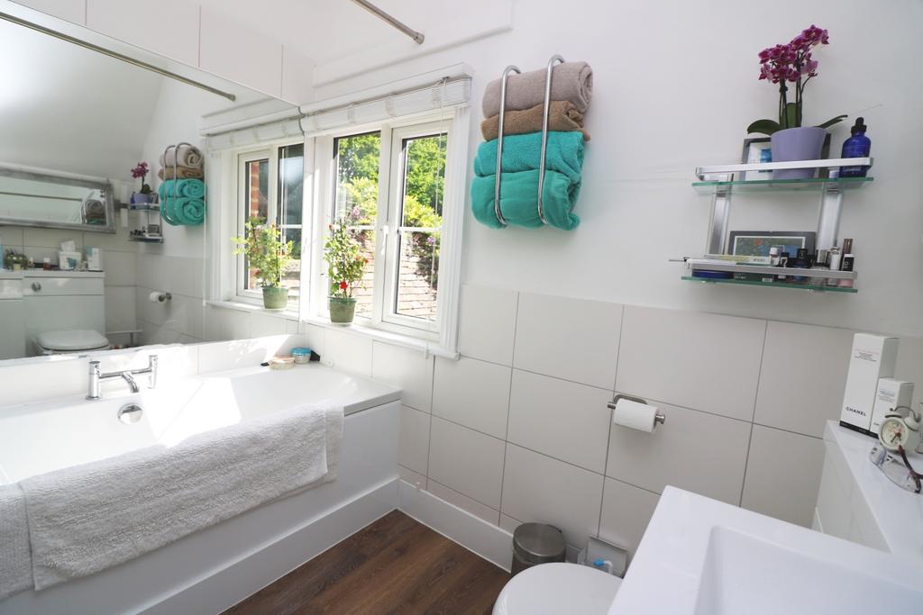 Glenluce Cottage, Thorpe Bath