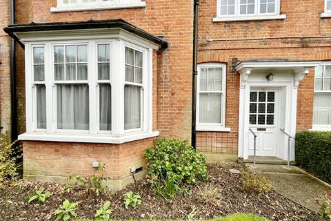 52 Cecil Park, Pinner, HA5 5HH