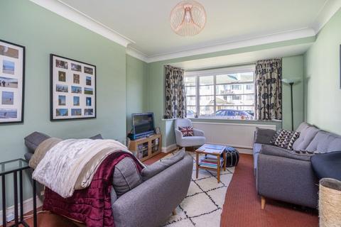 3 bedroom apartment for sale, Capel Gardens, Pinner