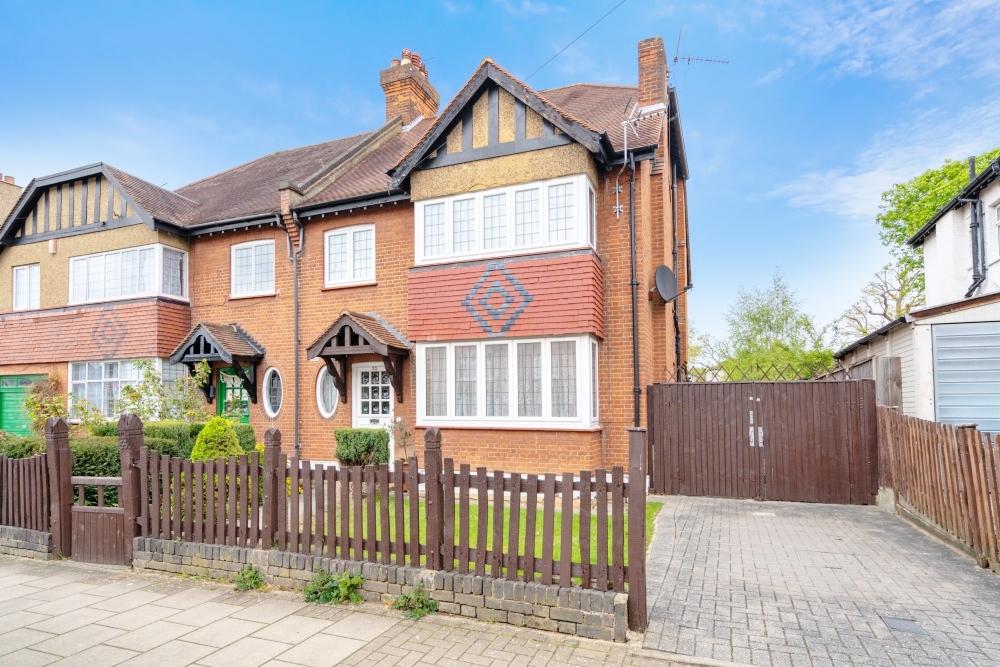 Cecil Park, Pinner 4 bed semidetached house for sale £925,000