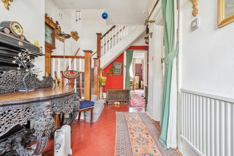 55 Cecil Park, Pinner, HA5 5HL