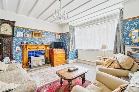 55 Cecil Park, Pinner, HA5 5HL