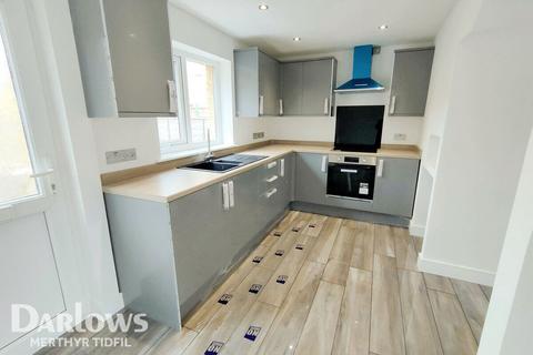 12 Brynglas, Pontlottyn, Bargoed, CF81 9QS