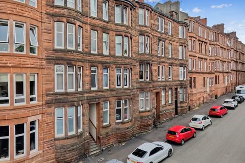 3/1, 1 Laurel Place, Glasgow, G11 7RE