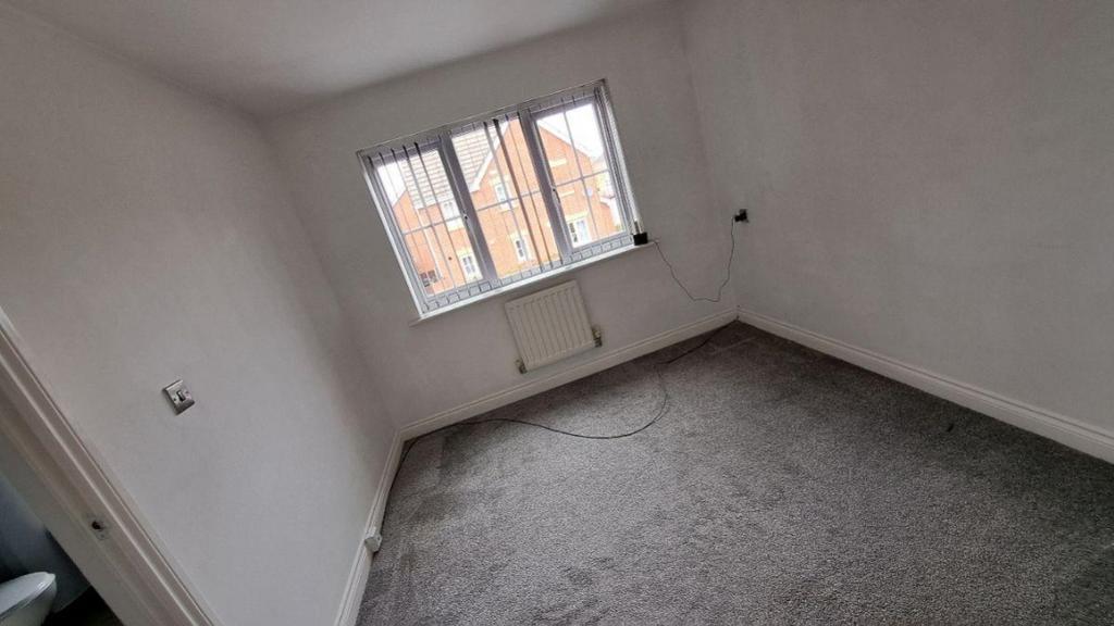 Bedroom2