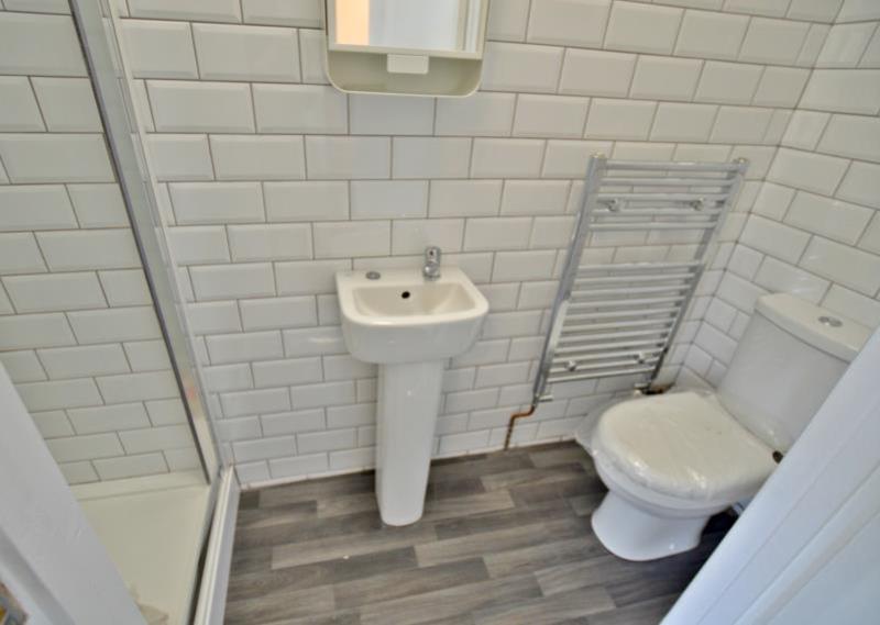 EN SUITE 11 med