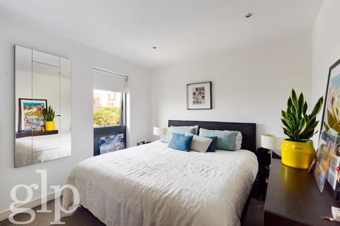 2 bedroom apartment to rent, Kings Quarter Apartments, Copenhagen Street, N1