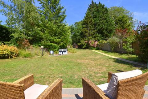 Oaktree Cottage Long Reach, Ockham, Woking, GU23 6PG
