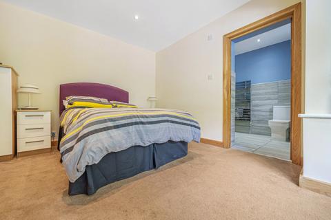 Oaktree Cottage Long Reach, Ockham, Woking, GU23 6PG
