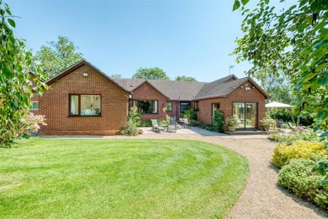 Greenhills Church Road, Bradley Green, Redditch, B96 6SN