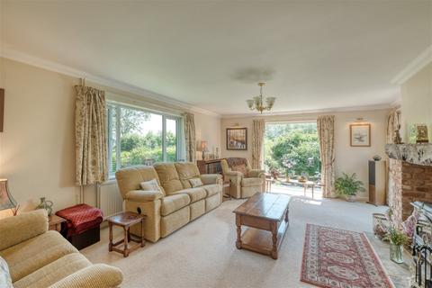 Greenhills Church Road, Bradley Green, Redditch, B96 6SN