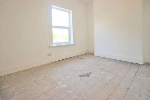 3 bedroom terraced house for sale, Conway Close, West Hull, Hull, East Riding of Yorkshire, HU3 3NR